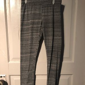 Stripped leggings